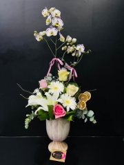 Porselen Vazoda Orkide Aranjman Modeli